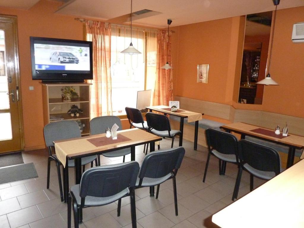 Penzion Vis A Vis Třebíč Exterior foto